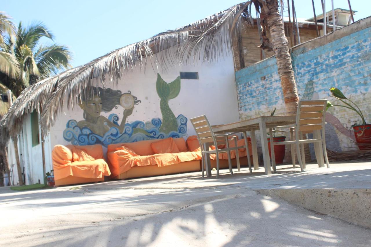 Angeles Del Mar Hotel Mancora Exterior photo